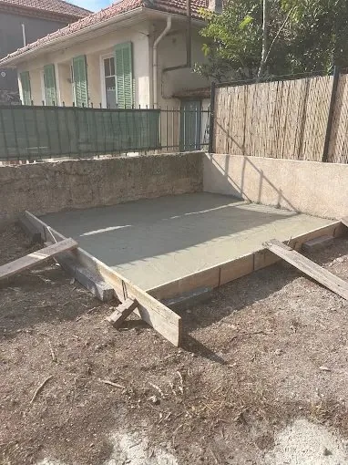 Dalle béton coffrée pour une terrasse au Pradet